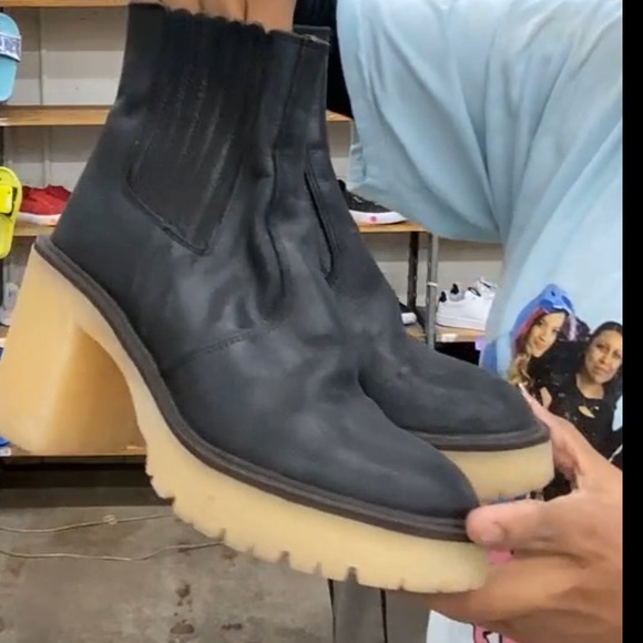 Free People James Chelsea Boot size 6 - Picture 5 of 7